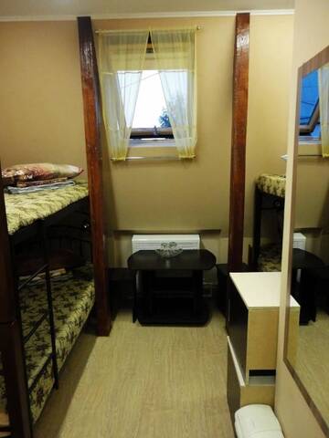 Фото номера Кровать в общем номере с 6 кроватями Хостел Little Hostel г. Кострома 7